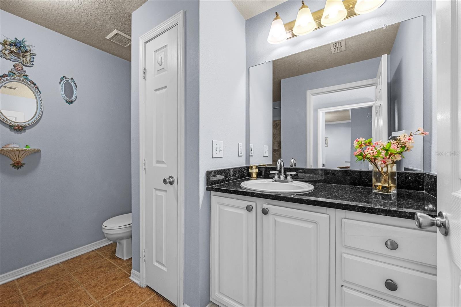 Image 9 of 26 For 501 Knights Run Avenue 1123