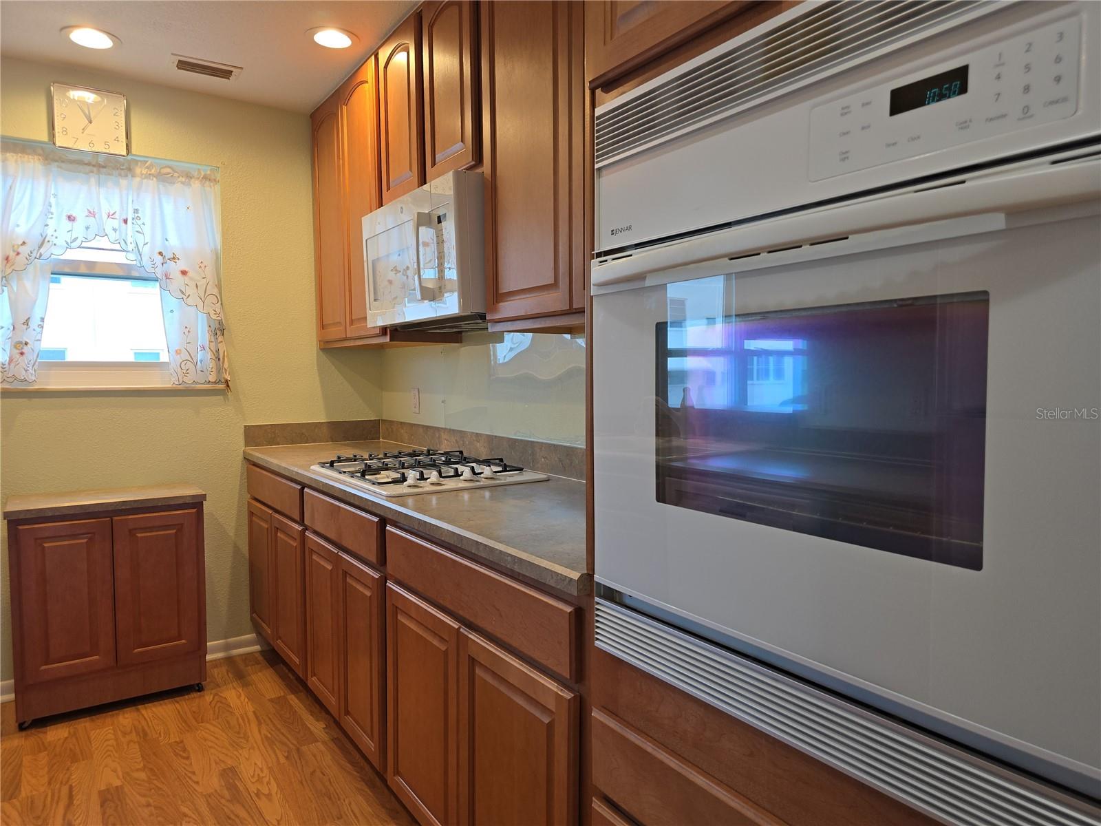 Image 10 of 57 For 5603 80th Street N 410