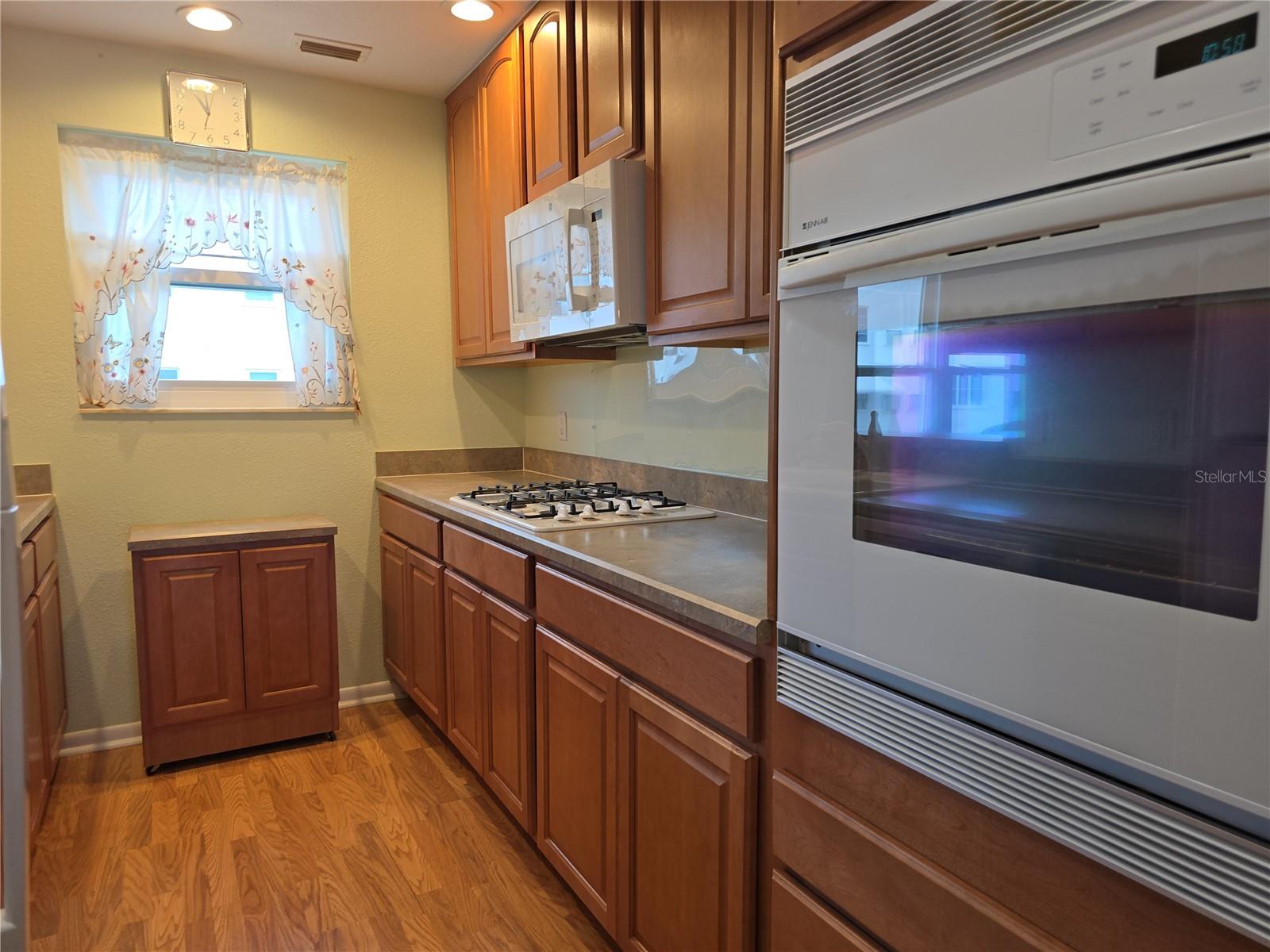 Image 11 of 57 For 5603 80th Street N 410