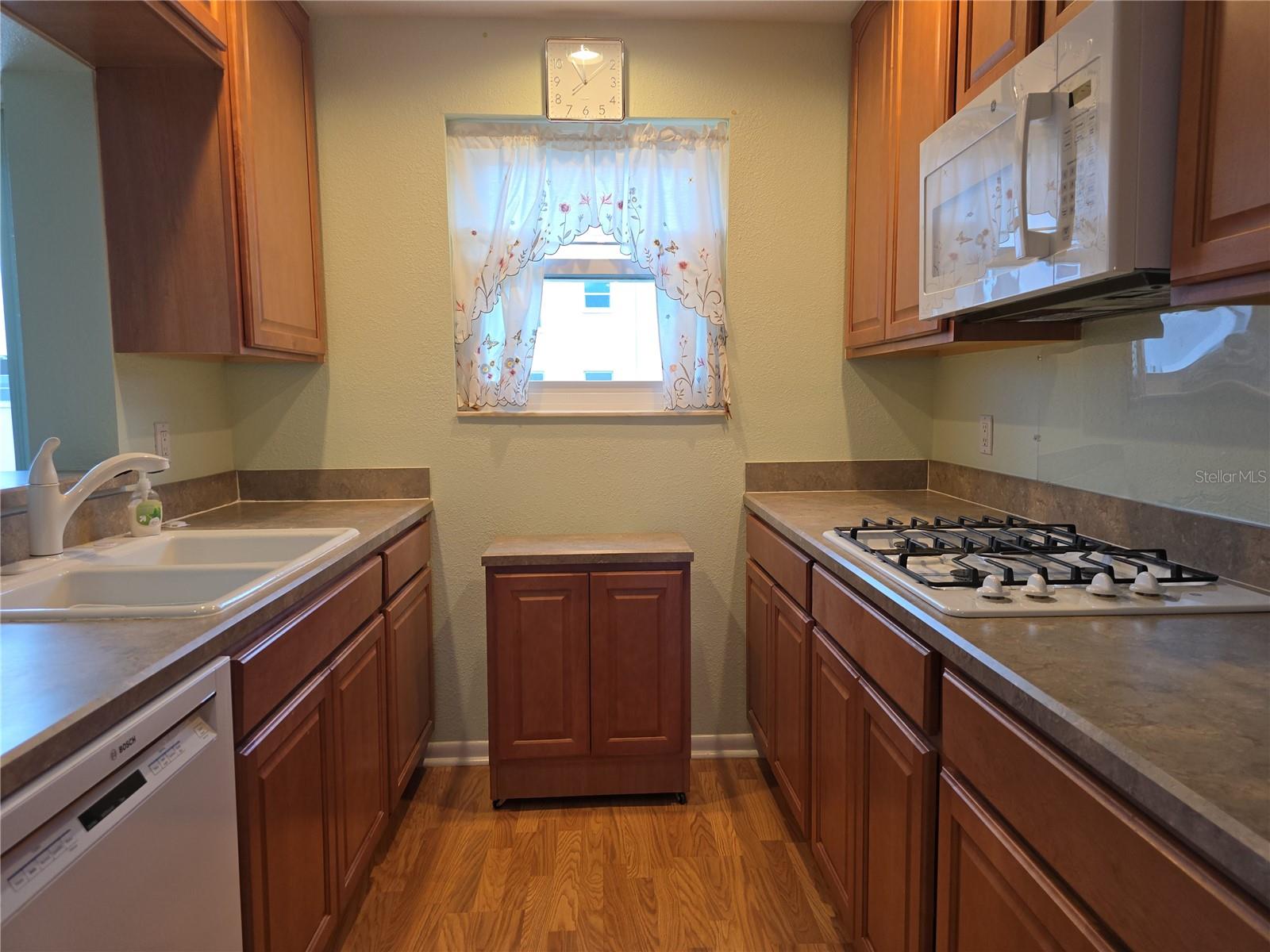 Image 12 of 57 For 5603 80th Street N 410