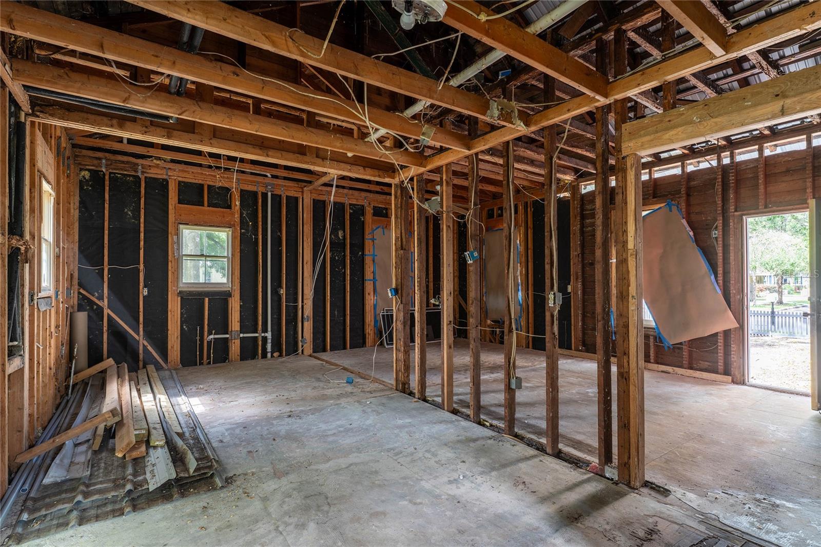 Image 13 of 25 For 2301 Central Avenue
