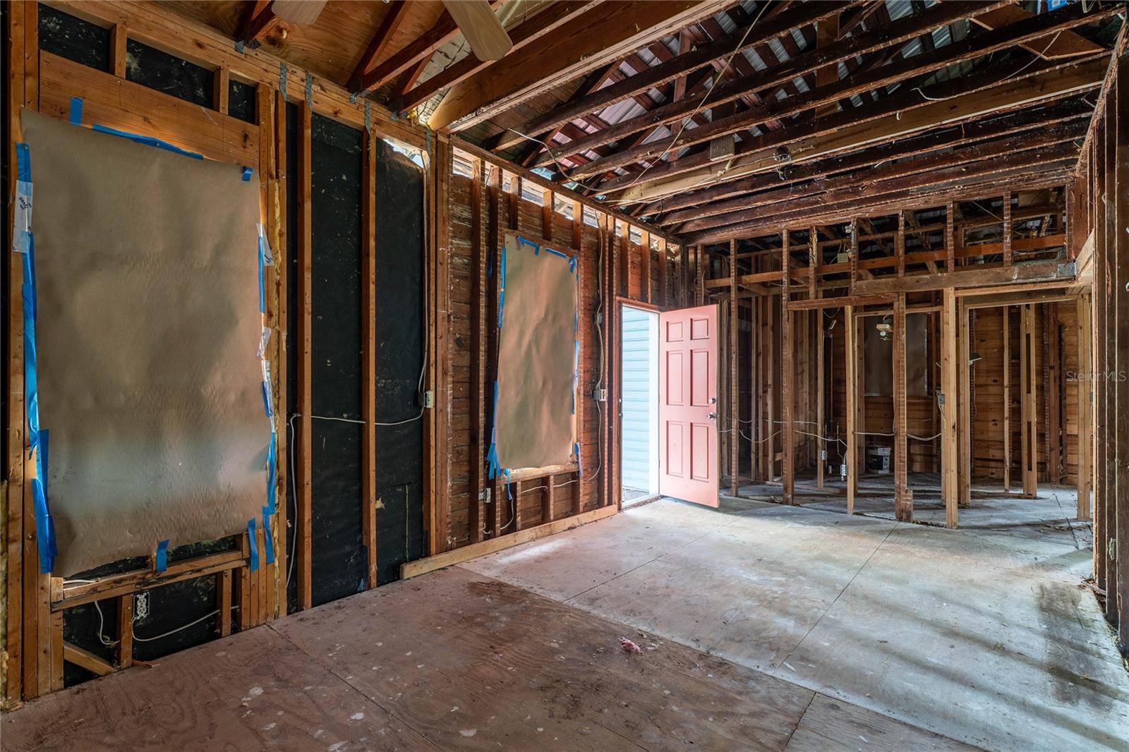 Image 16 of 25 For 2301 Central Avenue