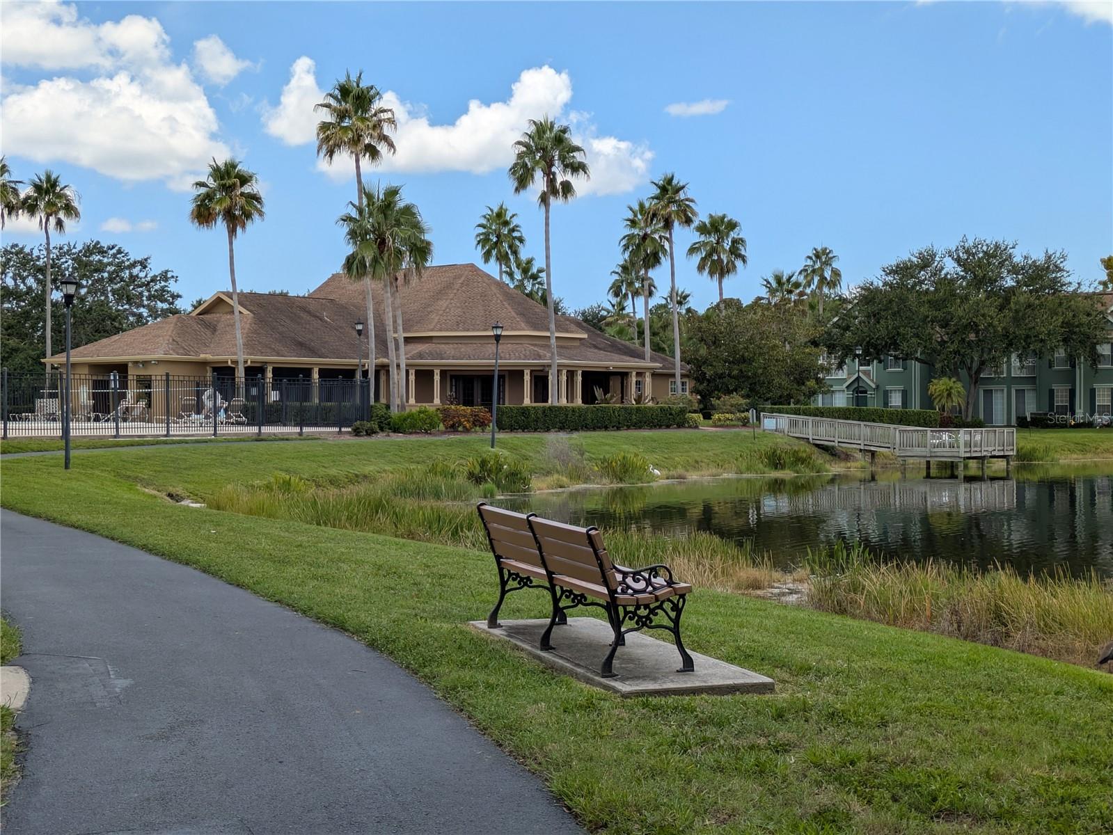 Image 4 of 15 For 9548 Lake Chase Island Way