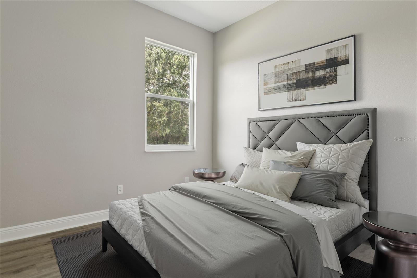 Listing photo id 14 for 4735 Dunnie Drive