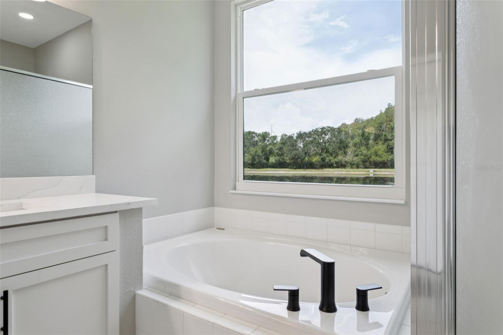 Listing photo id 20 for 4735 Dunnie Drive