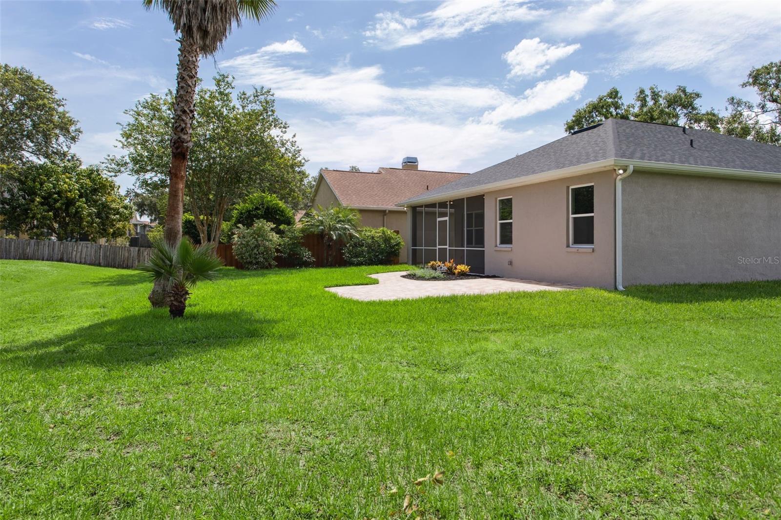 Listing photo id 27 for 4735 Dunnie Drive