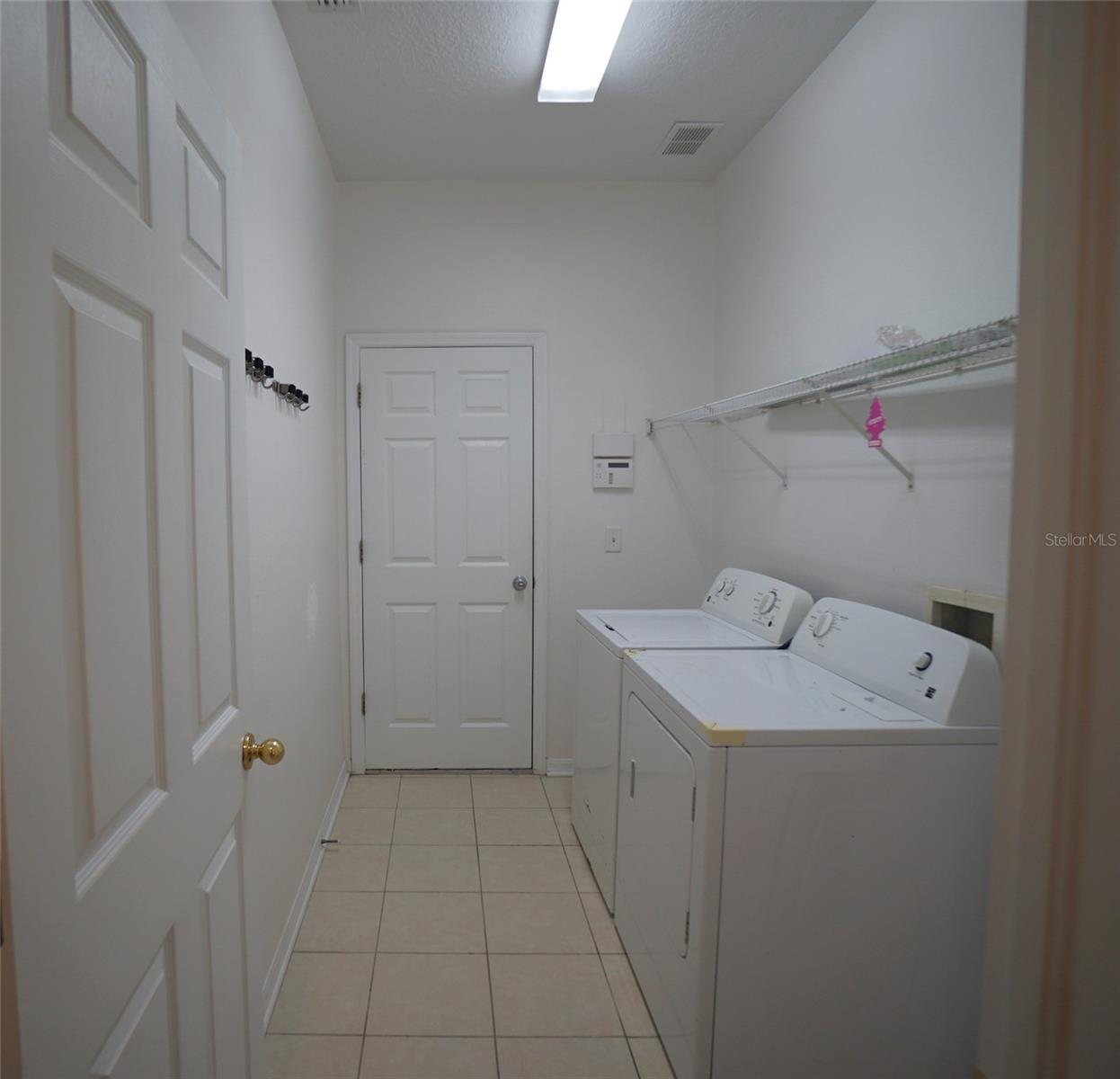 Image 12 of 20 For 1112 Nashville Drive