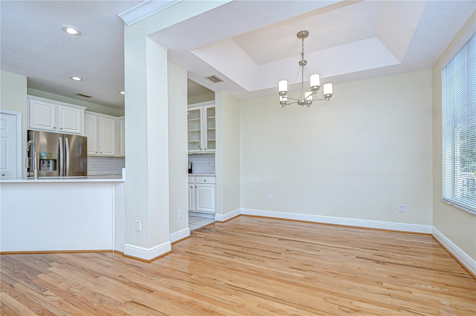 Image 15 of 56 For 113 Bosphorous Avenue 5