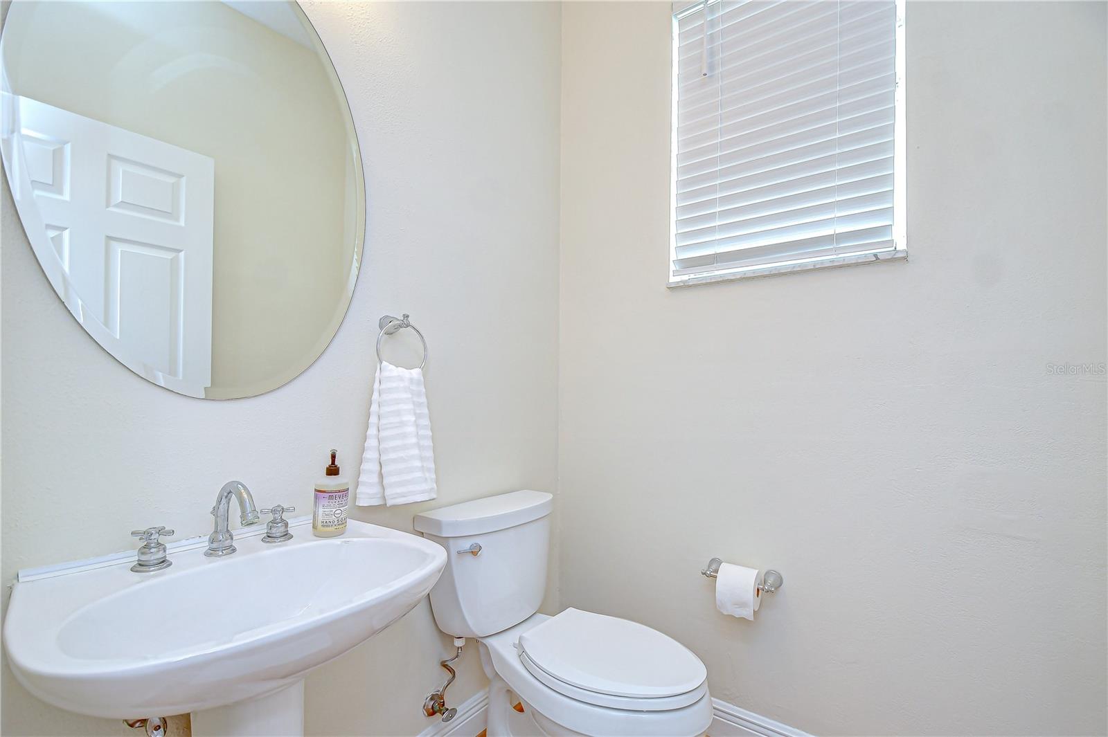 Image 24 of 56 For 113 Bosphorous Avenue 5