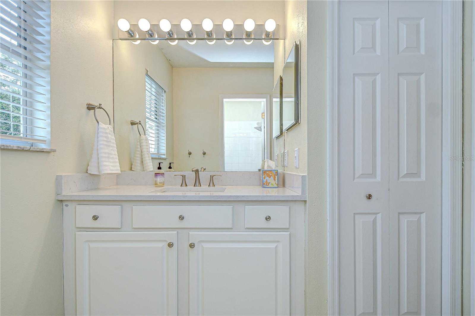 Image 41 of 56 For 113 Bosphorous Avenue 5