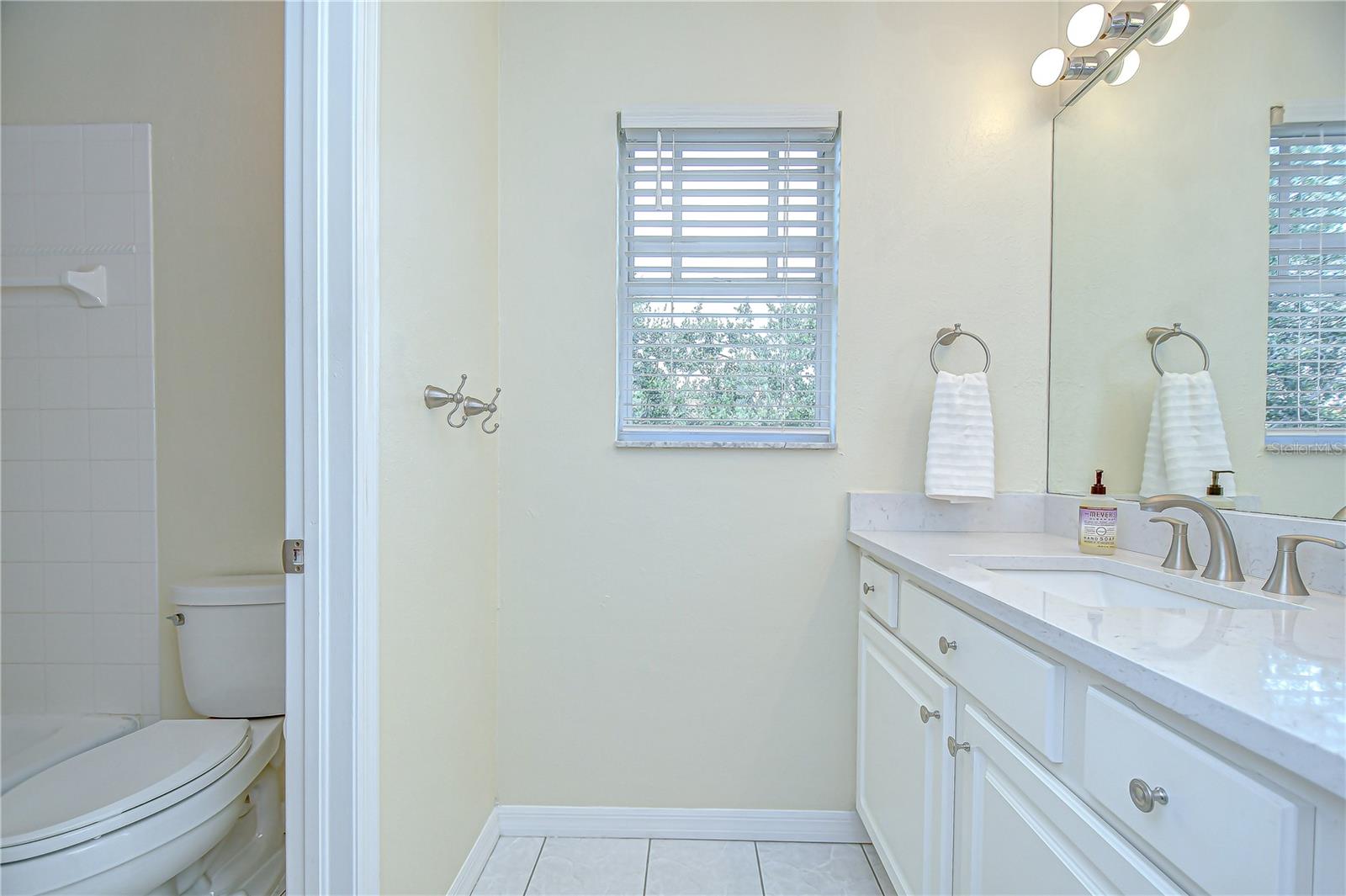 Image 42 of 56 For 113 Bosphorous Avenue 5
