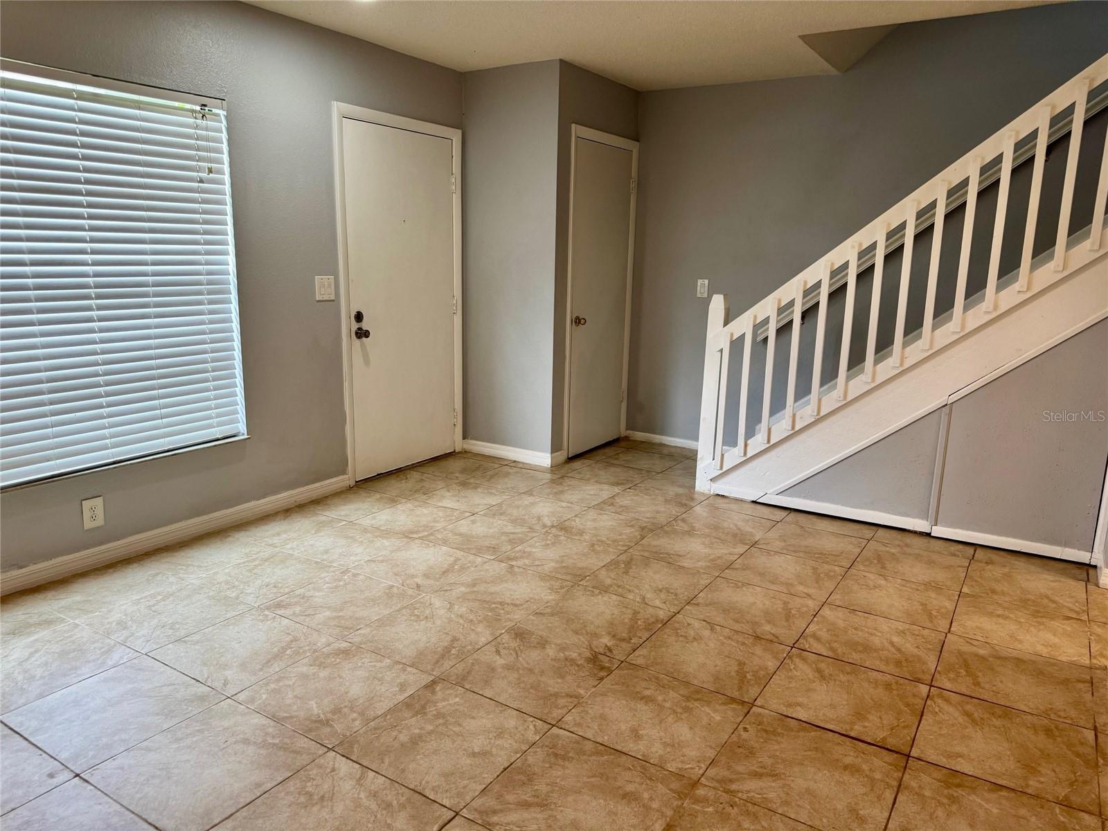 Listing photo id 6 for 14684 Pine Glen Circle