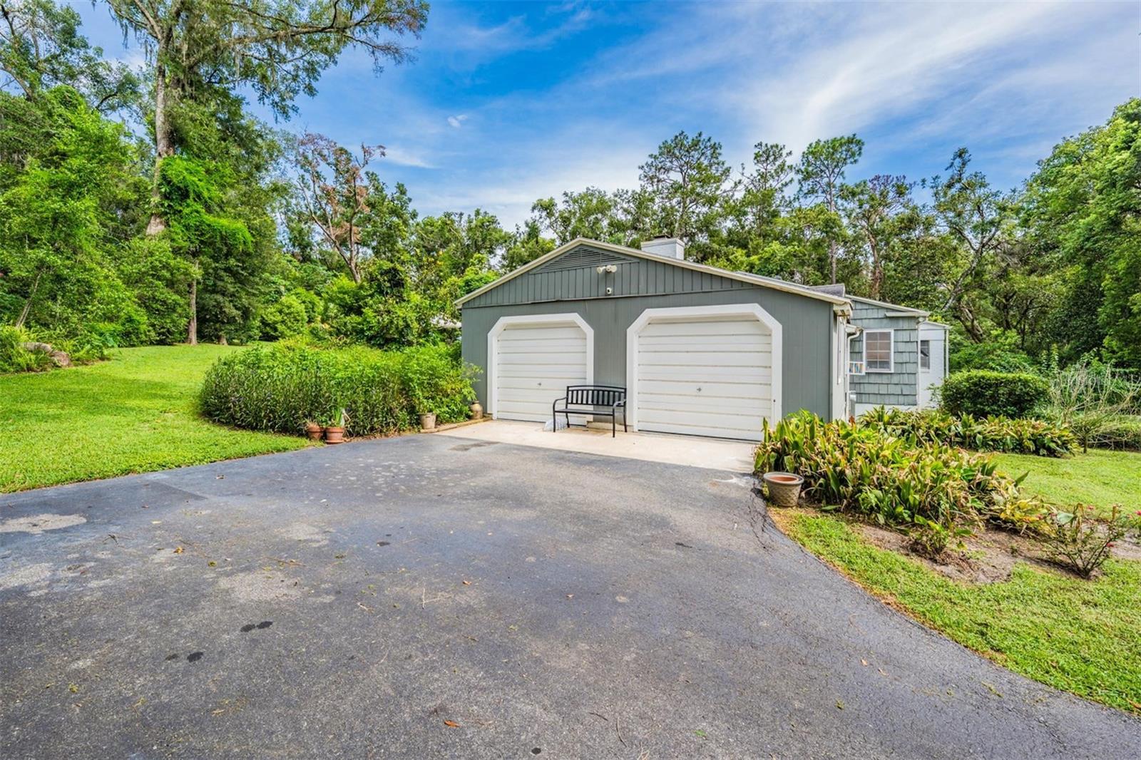 Image 8 of 56 For 14410 Hale Road