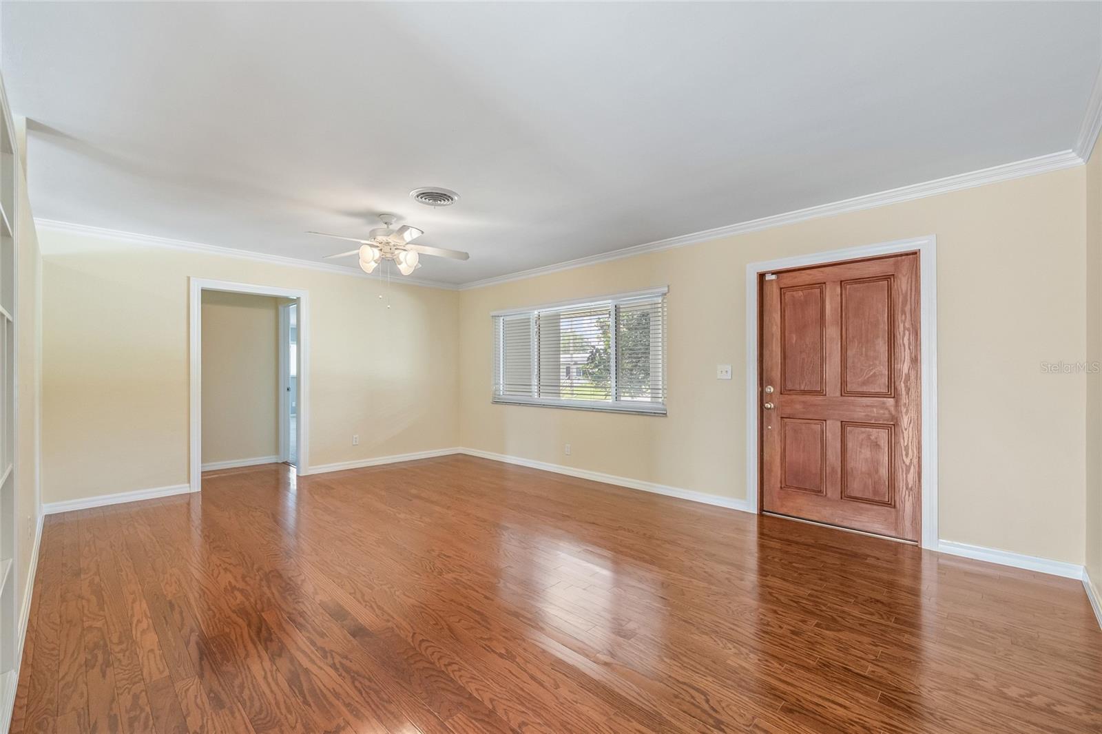 Image 7 of 61 For 4201 10th Street Ne