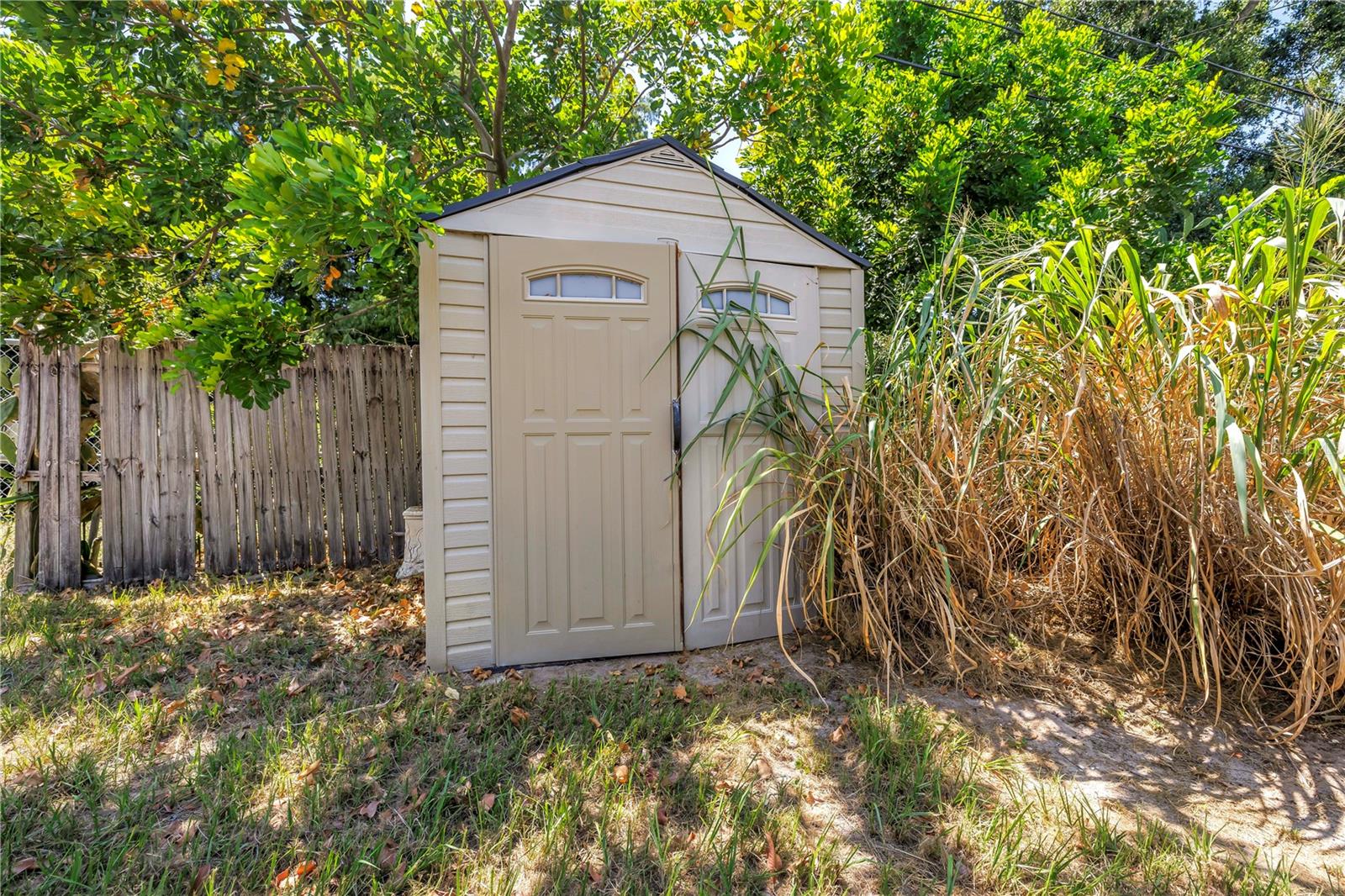 Image 22 of 23 For 10920 111th Street