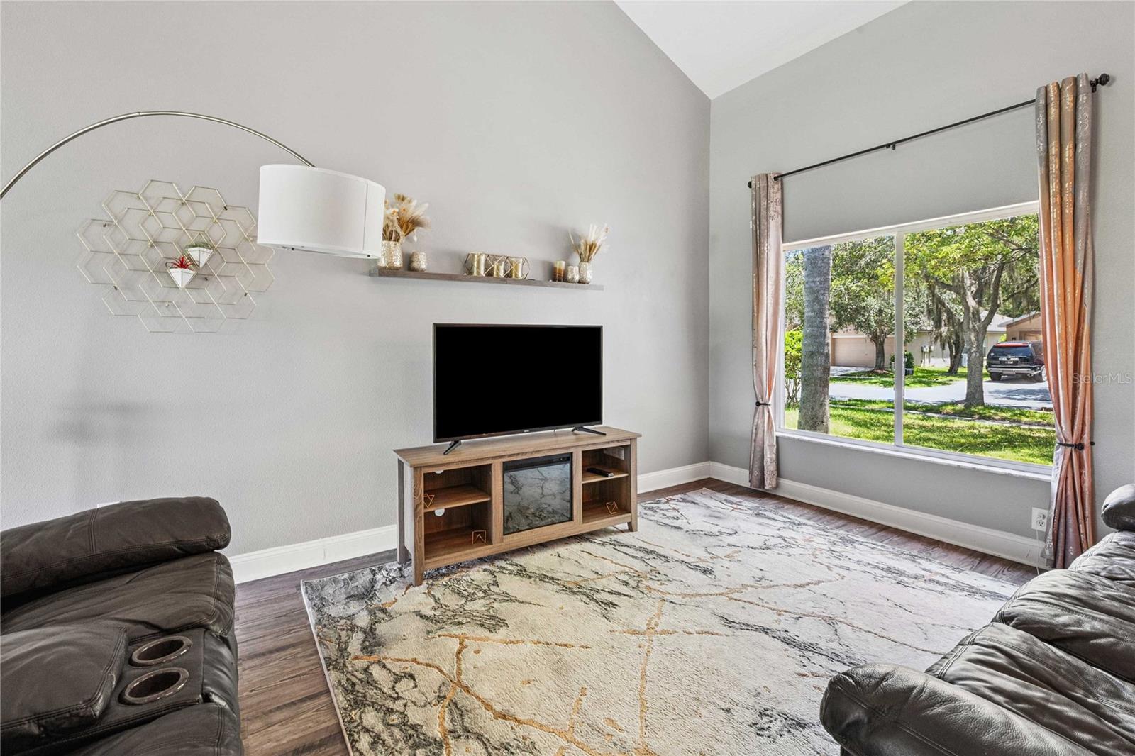 Image 3 of 49 For 18176 Sandy Pointe Drive