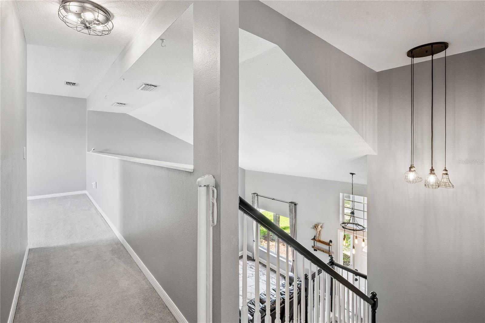 Image 37 of 49 For 18176 Sandy Pointe Drive