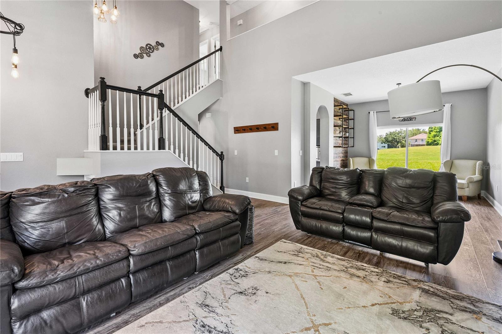 Image 5 of 49 For 18176 Sandy Pointe Drive