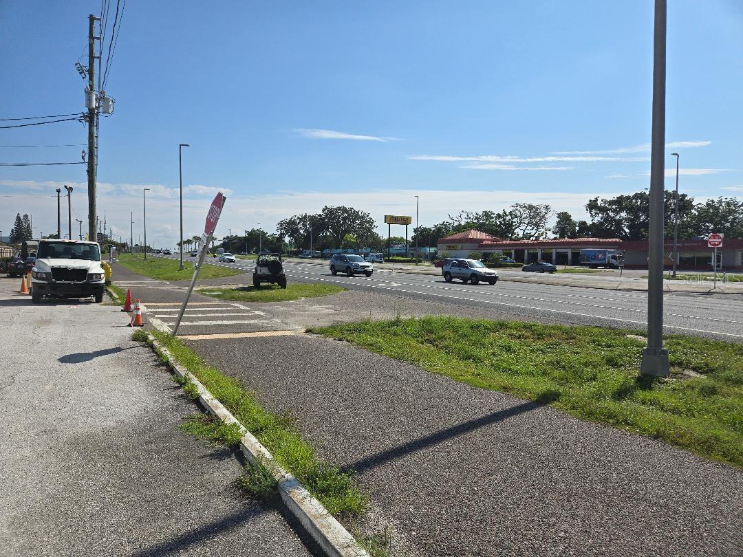 Listing photo id 1 for 3715 Us Highway 19