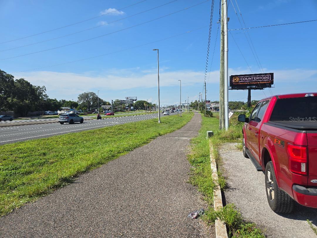 Listing photo id 2 for 3715 Us Highway 19