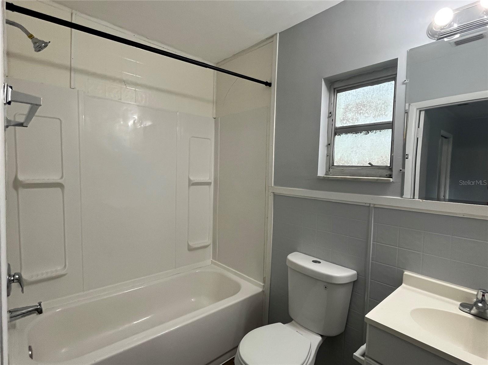 Image 7 of 7 For 7306 Highland Avenue B