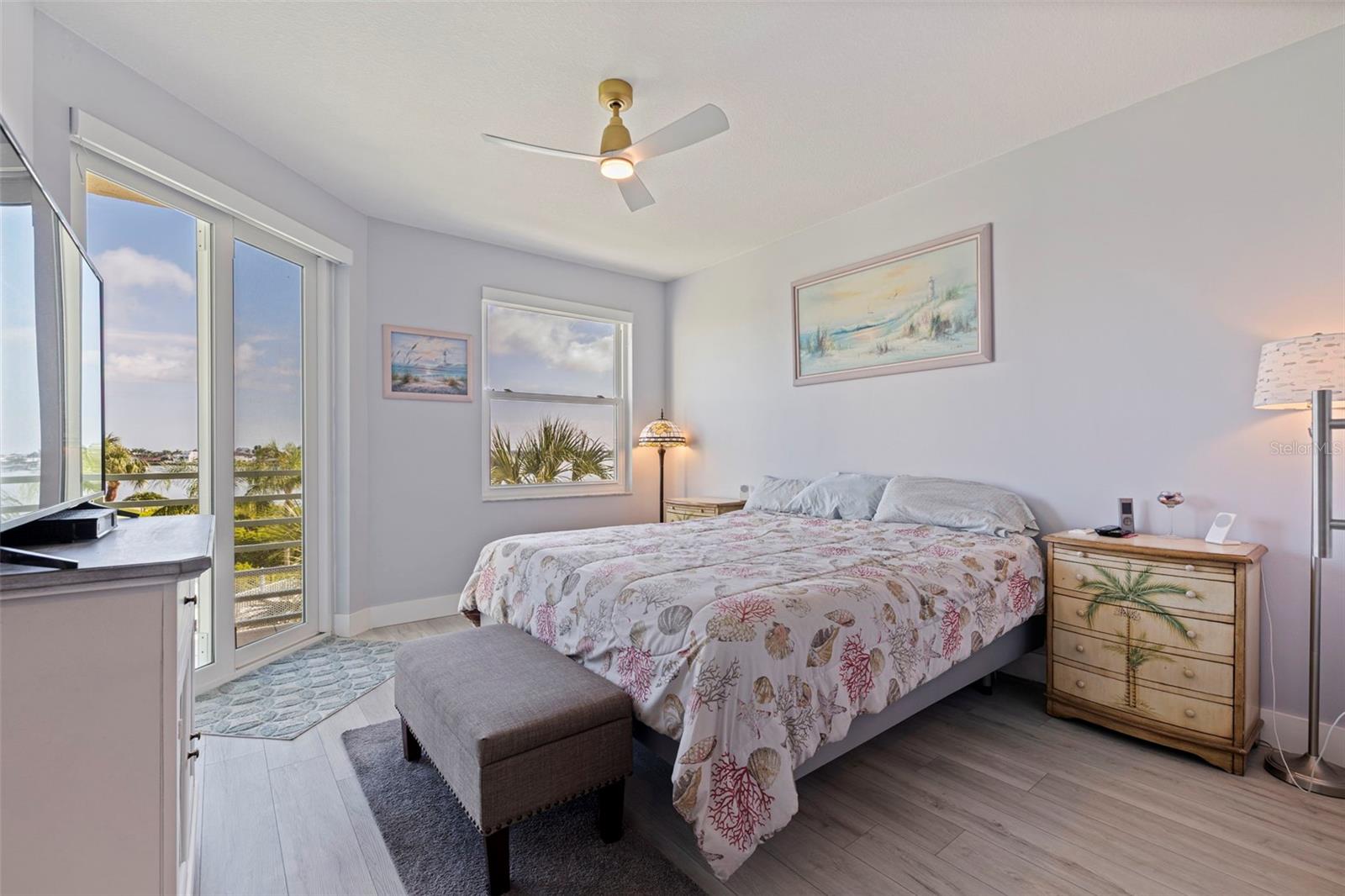 Image 17 of 45 For 7979 Sailboat Key Boulevard S 202