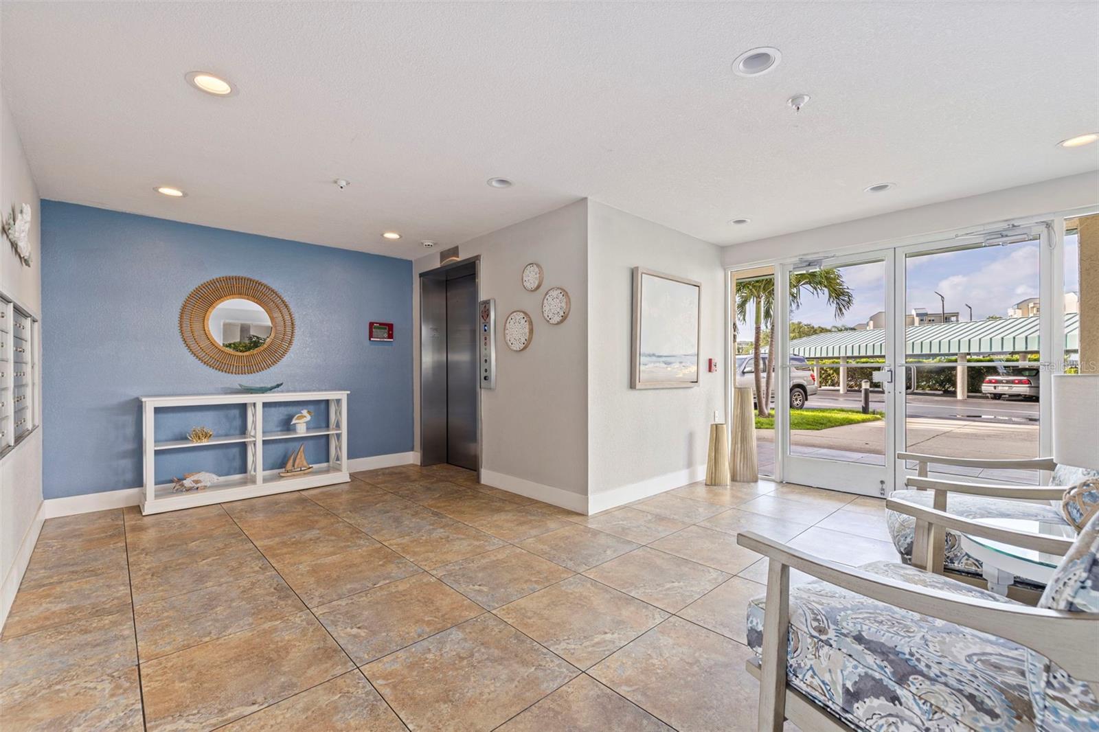 Image 27 of 45 For 7979 Sailboat Key Boulevard S 202