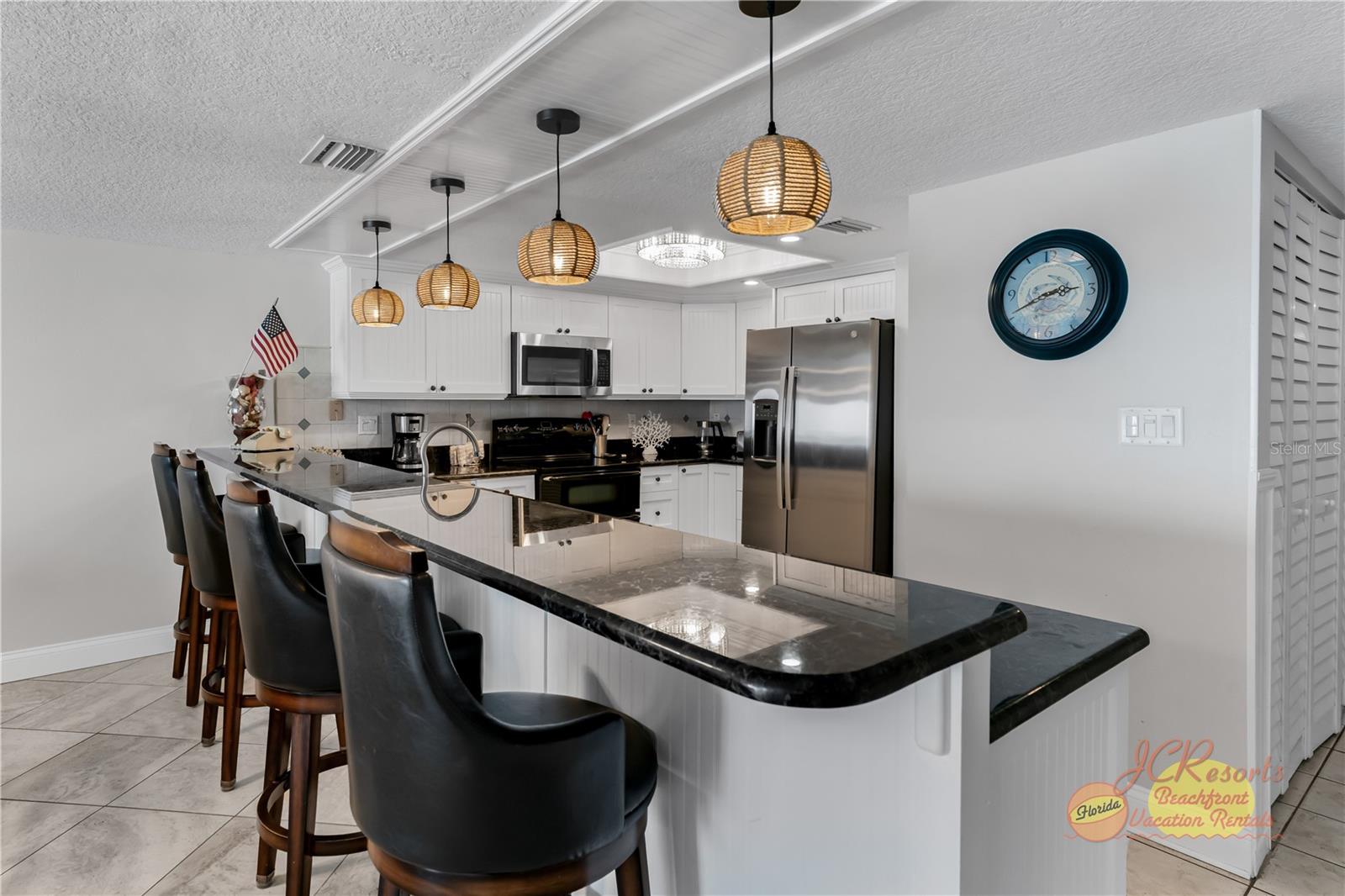 Image 11 of 34 For 18500 Gulf Boulevard 209