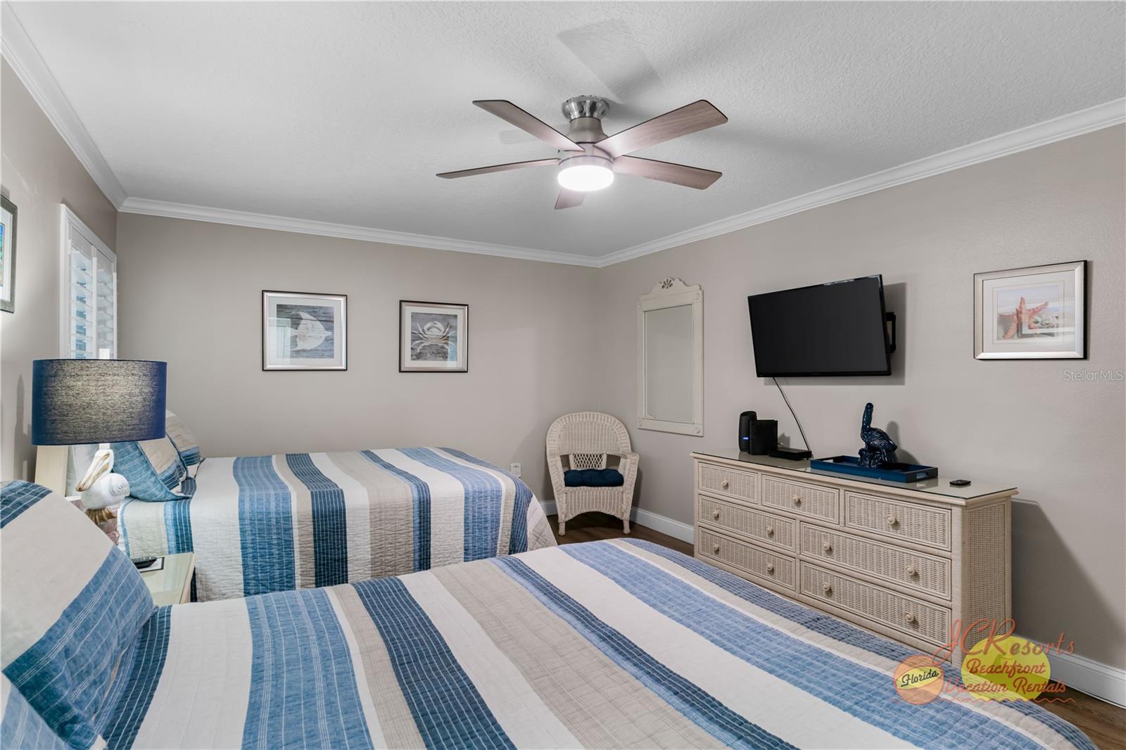 Image 21 of 34 For 18500 Gulf Boulevard 209