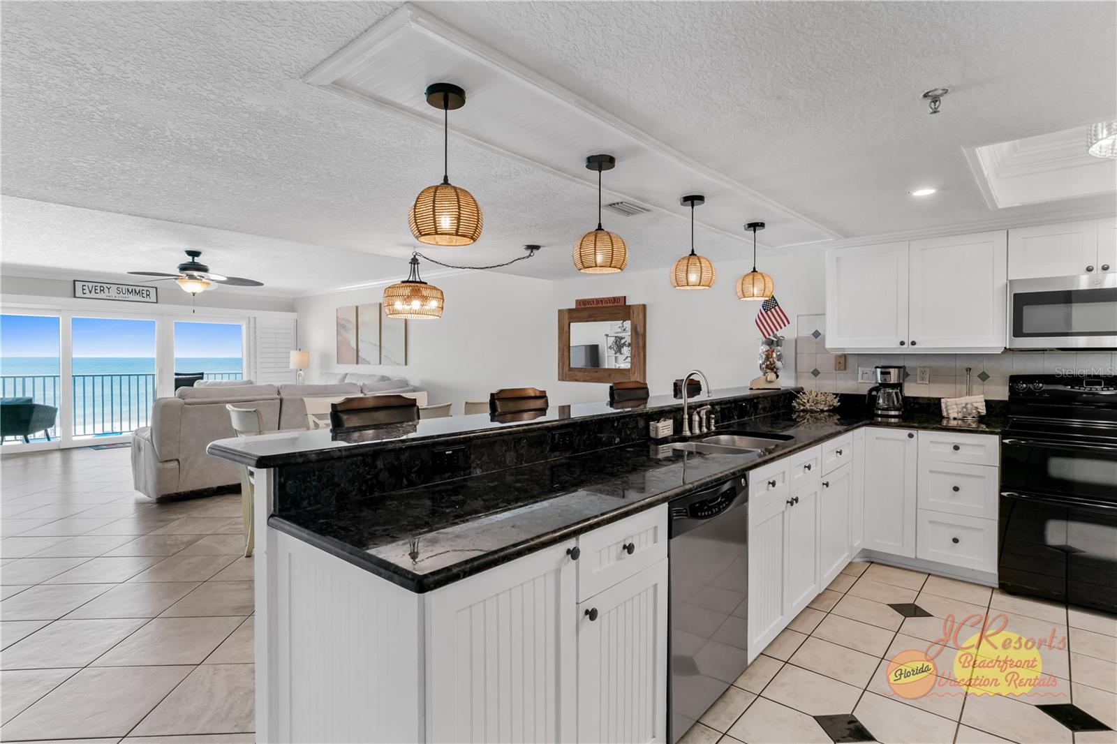 Image 9 of 34 For 18500 Gulf Boulevard 209