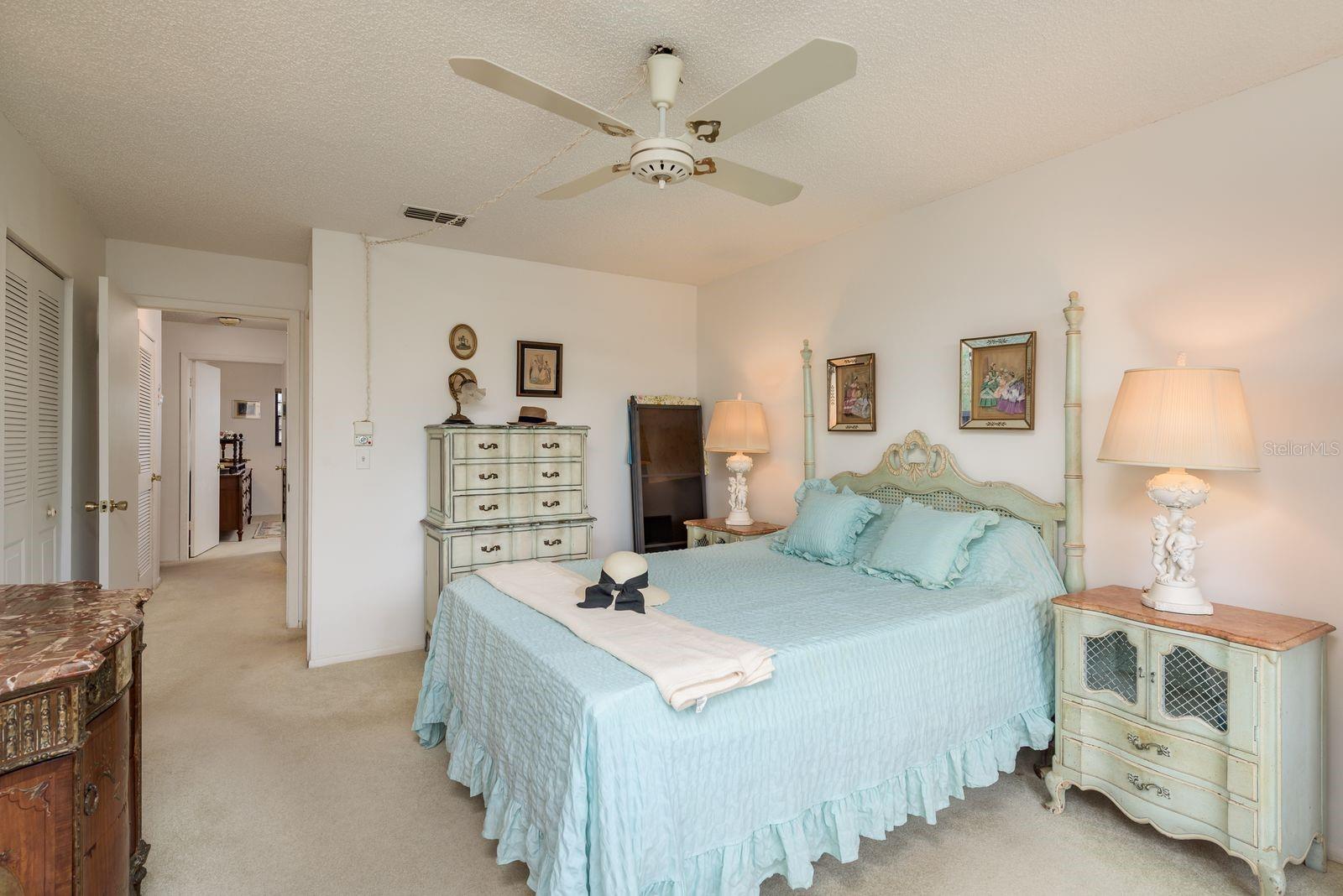 Image 20 of 56 For 7975 58th Avenue N 403