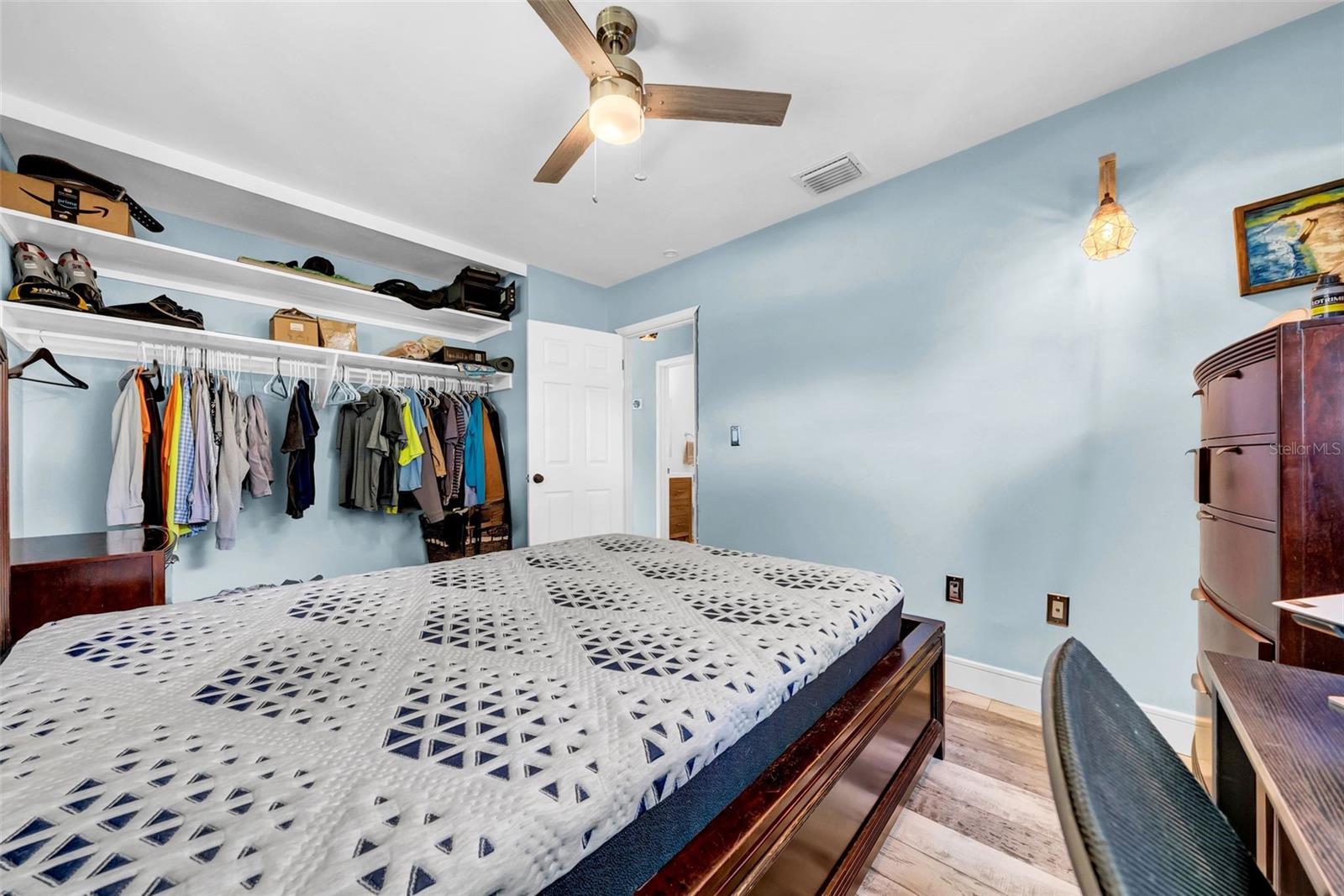 Image 29 of 39 For 762 77th Avenue N