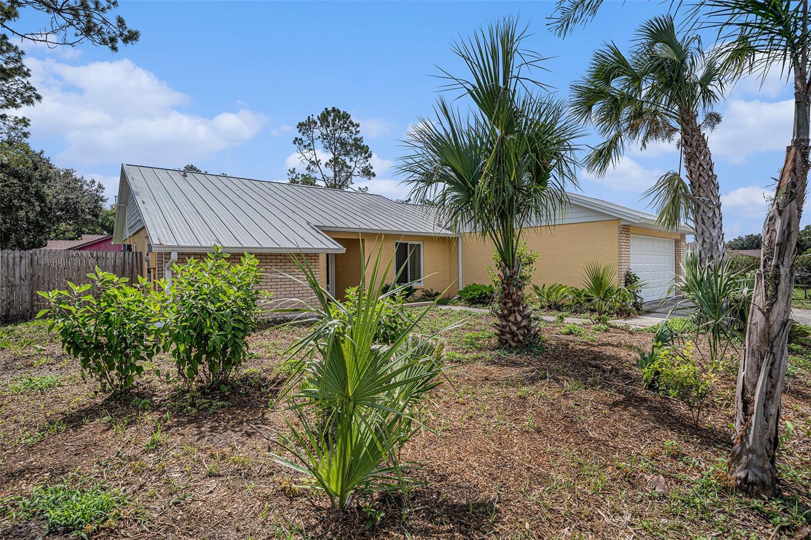 Image 2 of 13 For 1902 Cedarbrooke Drive