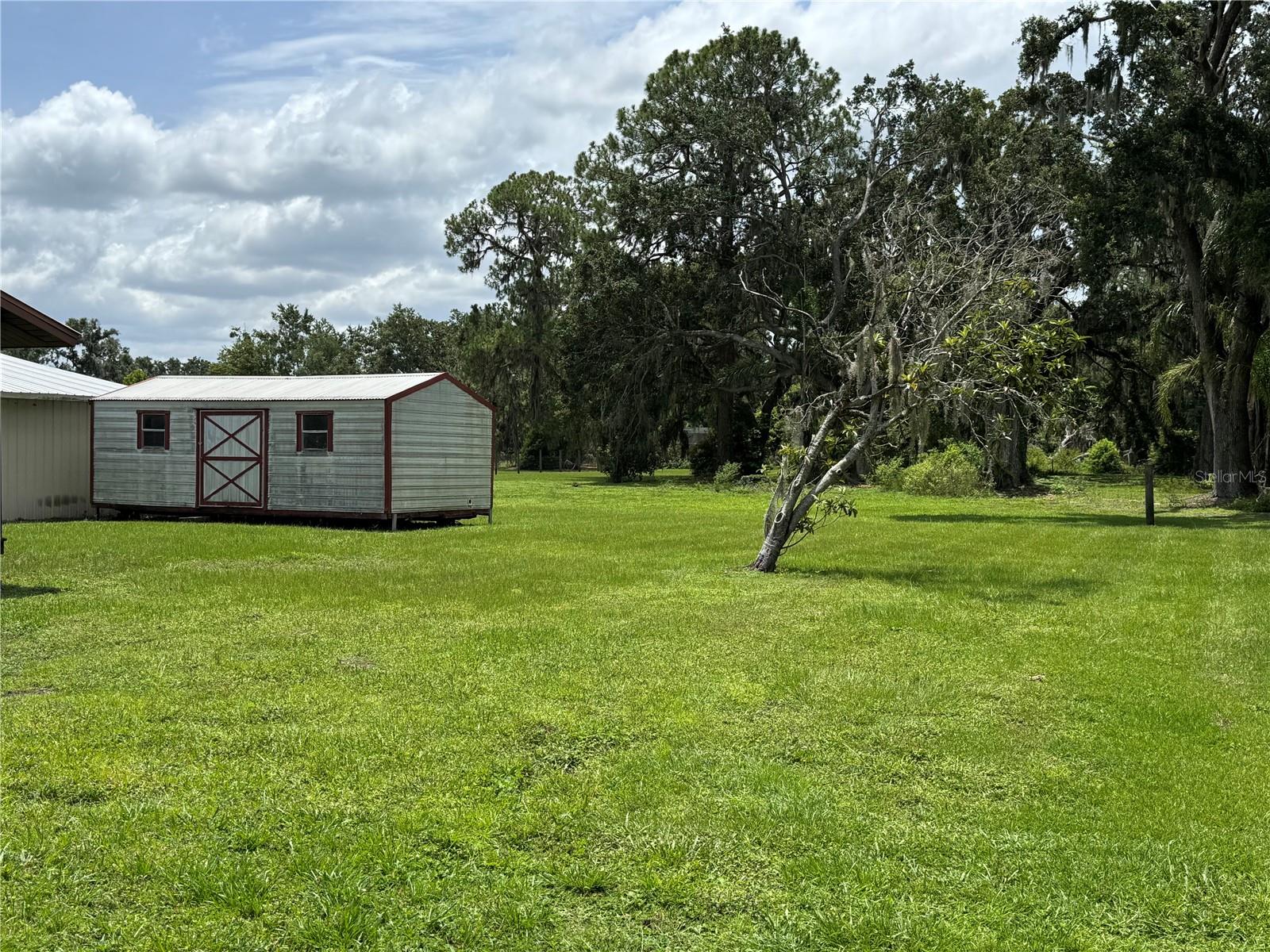 Image 4 of 33 For 5407 Knights Griffin Road