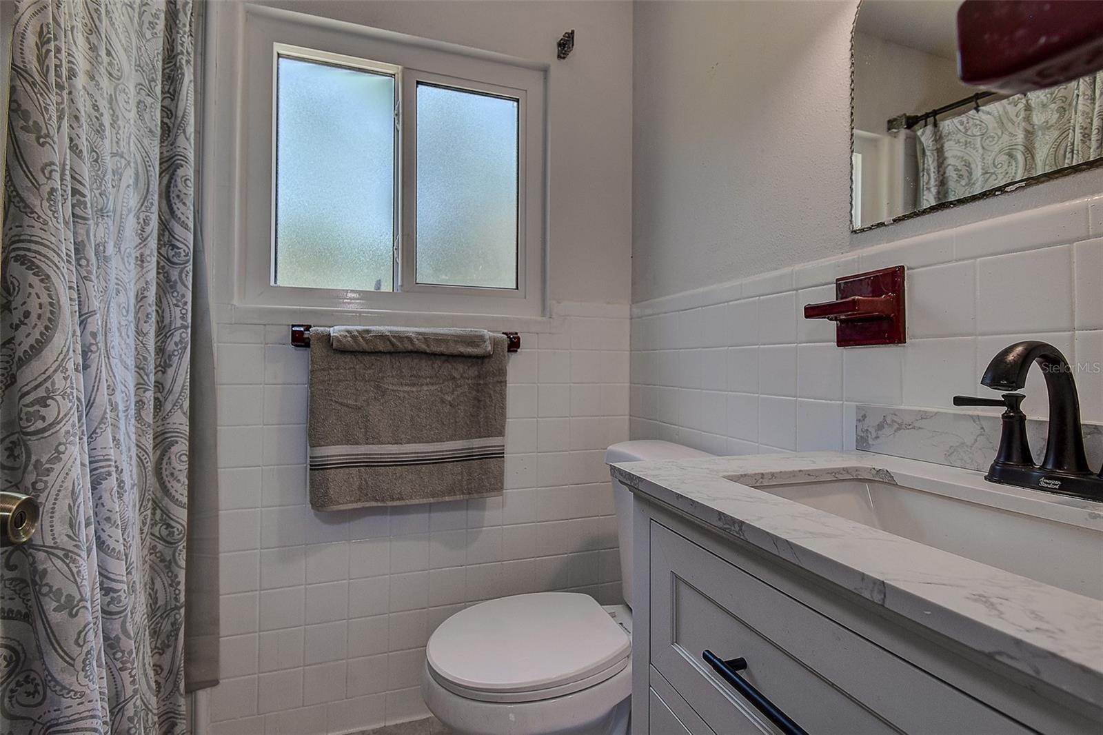 Image 18 of 41 For 1825 San Mateo Drive