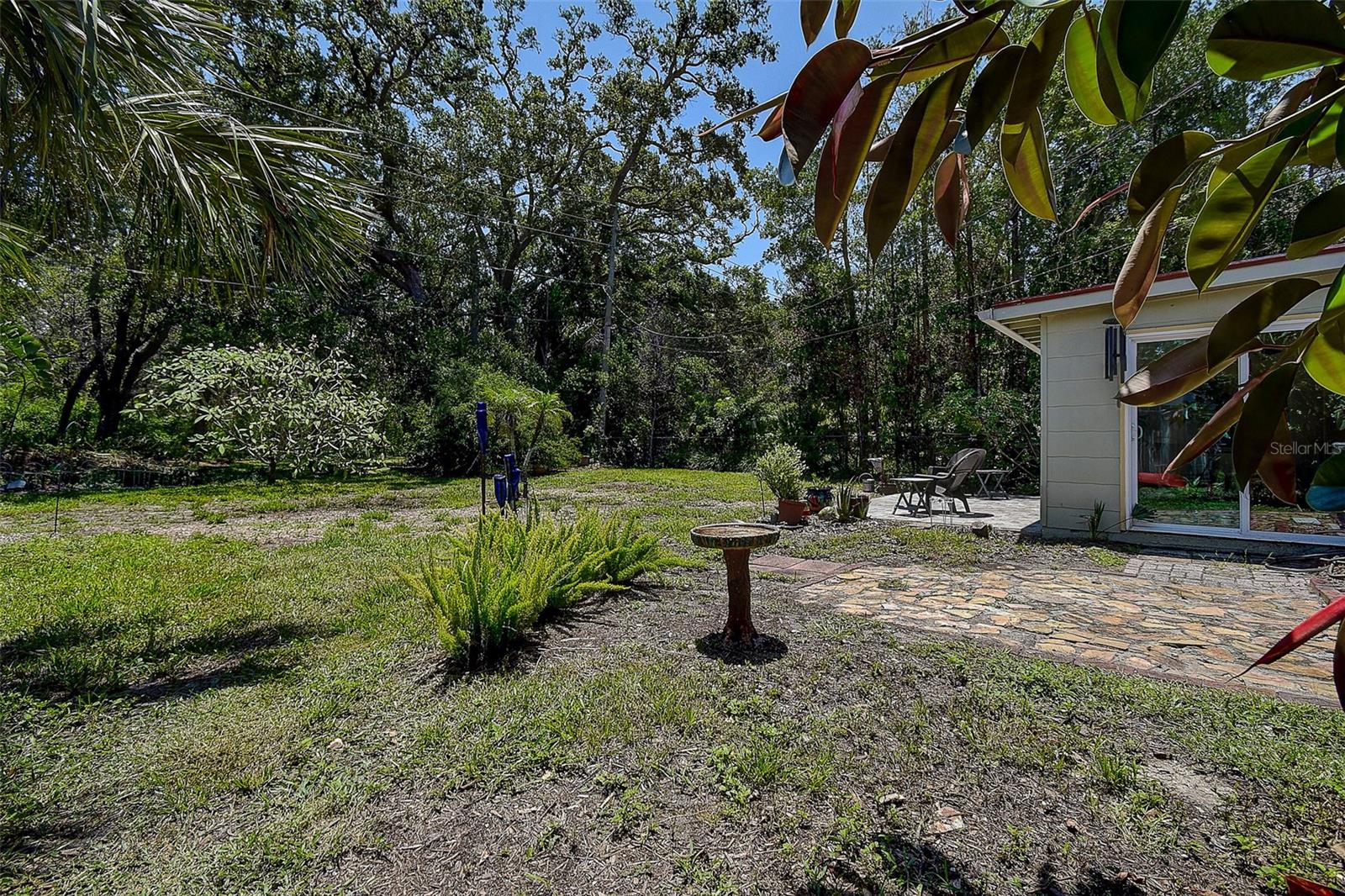 Image 25 of 41 For 1825 San Mateo Drive