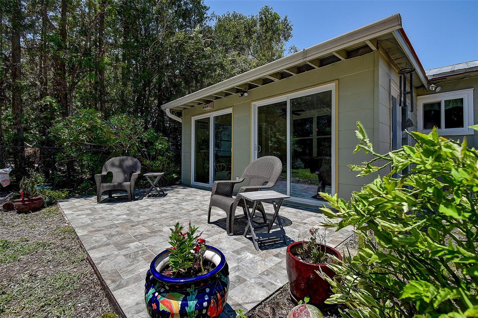 Image 26 of 41 For 1825 San Mateo Drive