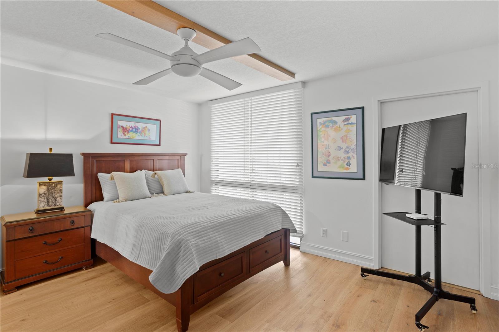Image 24 of 56 For 3301 Bayshore Boulevard 2302e