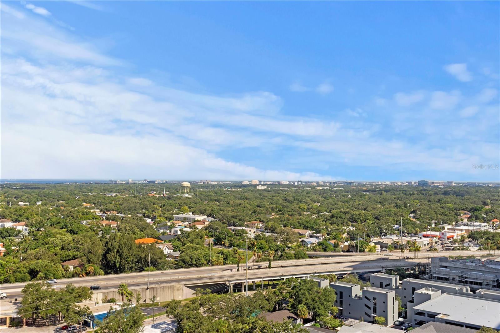 Image 28 of 56 For 3301 Bayshore Boulevard 2302e