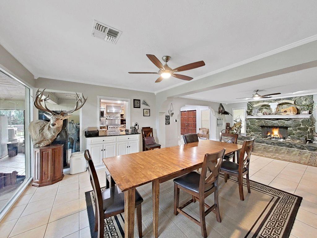 Image 11 of 94 For 11554 Monette Road