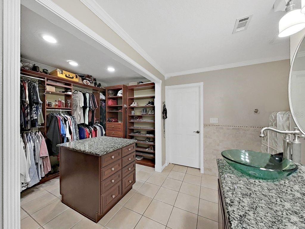 Image 33 of 94 For 11554 Monette Road