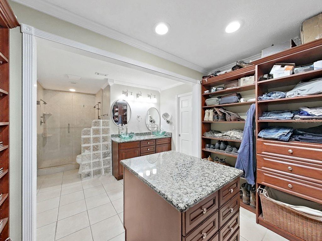 Image 34 of 94 For 11554 Monette Road