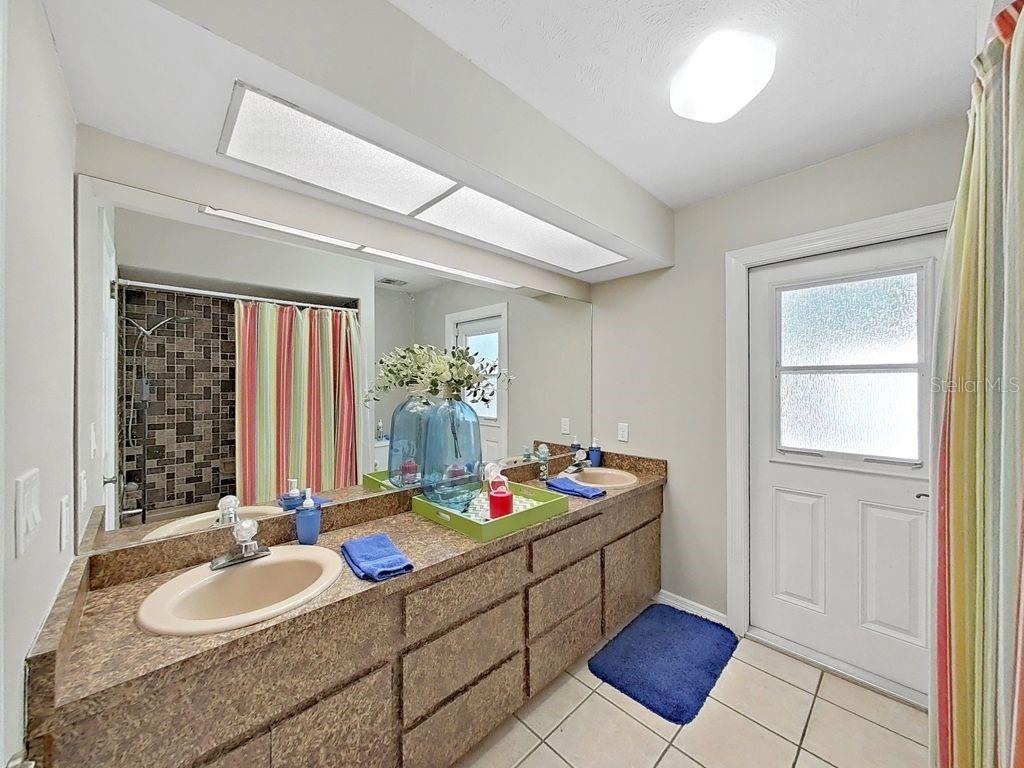 Image 46 of 94 For 11554 Monette Road