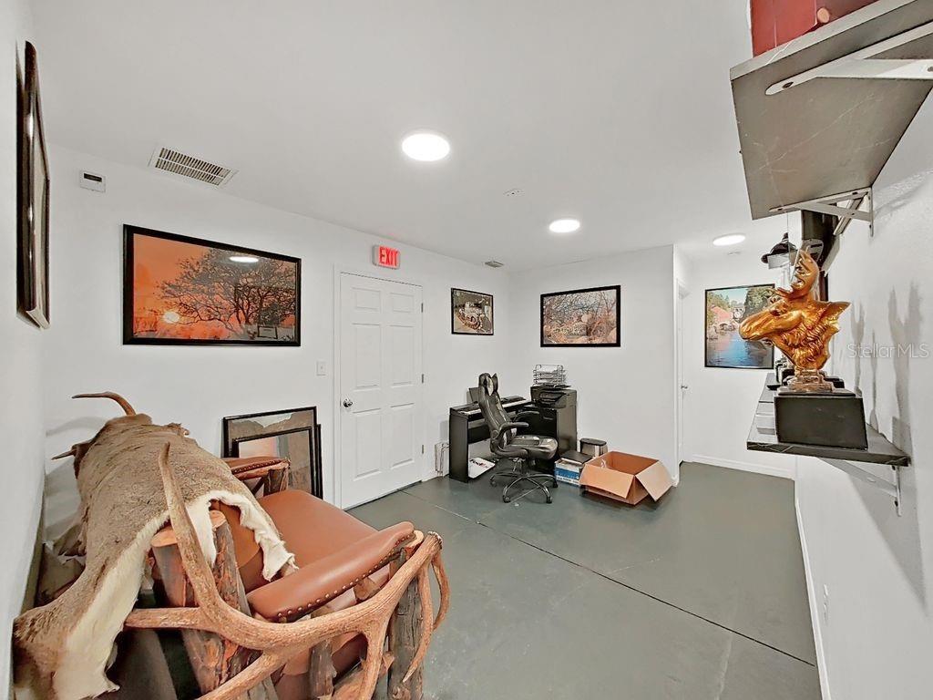 Image 61 of 94 For 11554 Monette Road