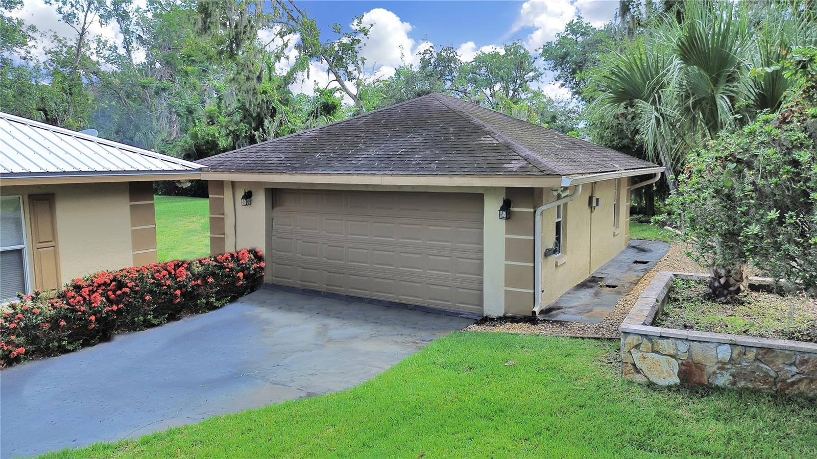 Image 70 of 94 For 11554 Monette Road
