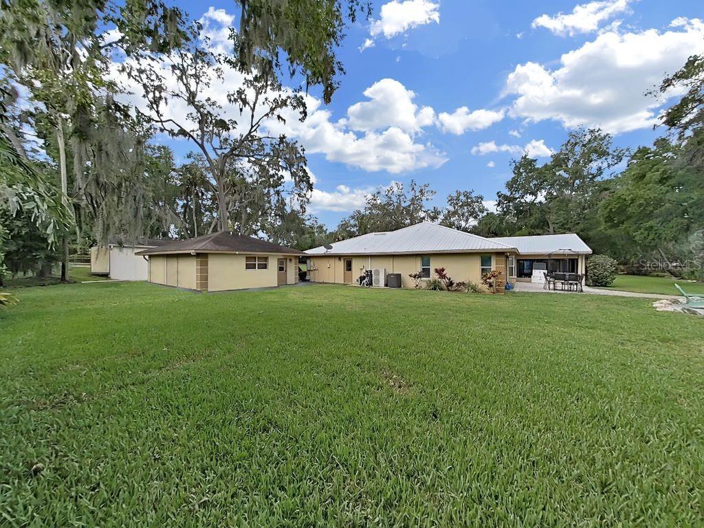 Image 82 of 94 For 11554 Monette Road
