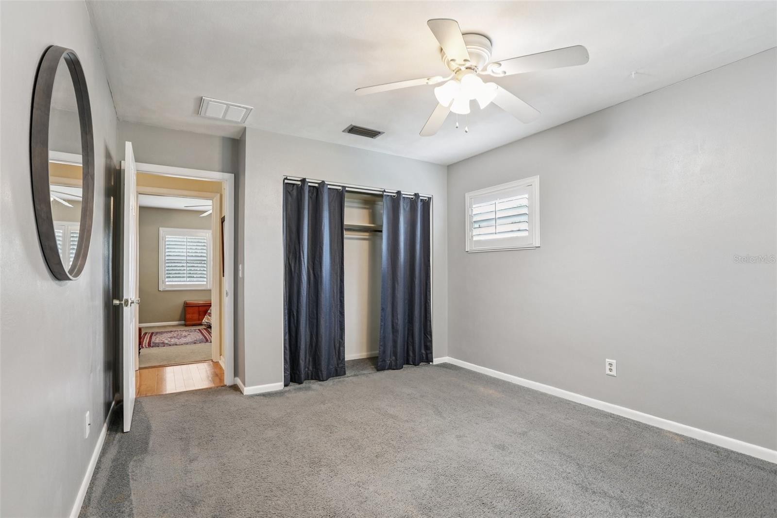 Image 17 of 35 For 73 Lake Link Circle Se