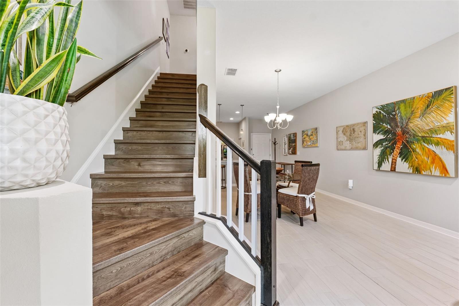 Image 17 of 36 For 29929 Southwell Lane