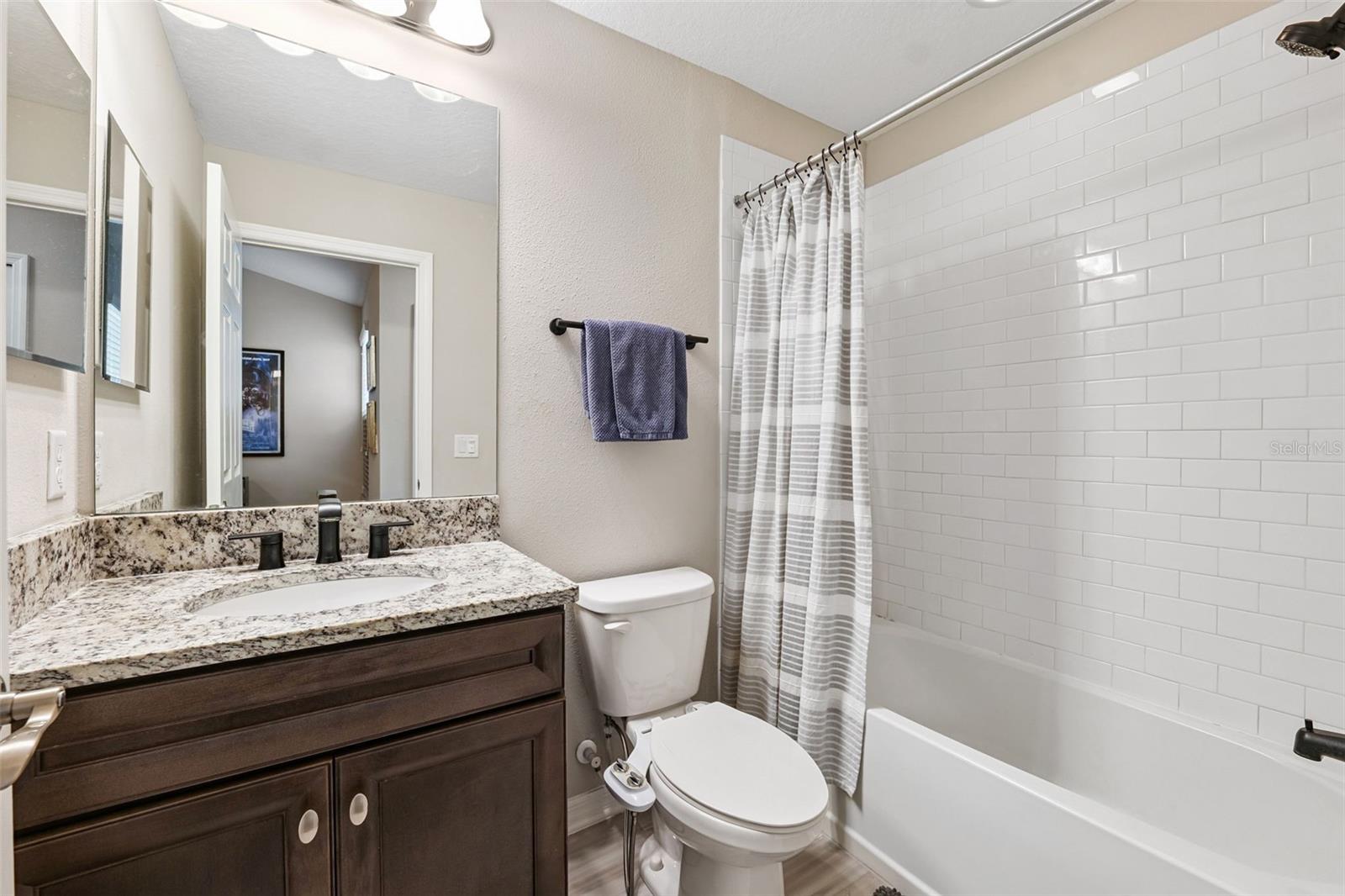 Image 22 of 36 For 29929 Southwell Lane