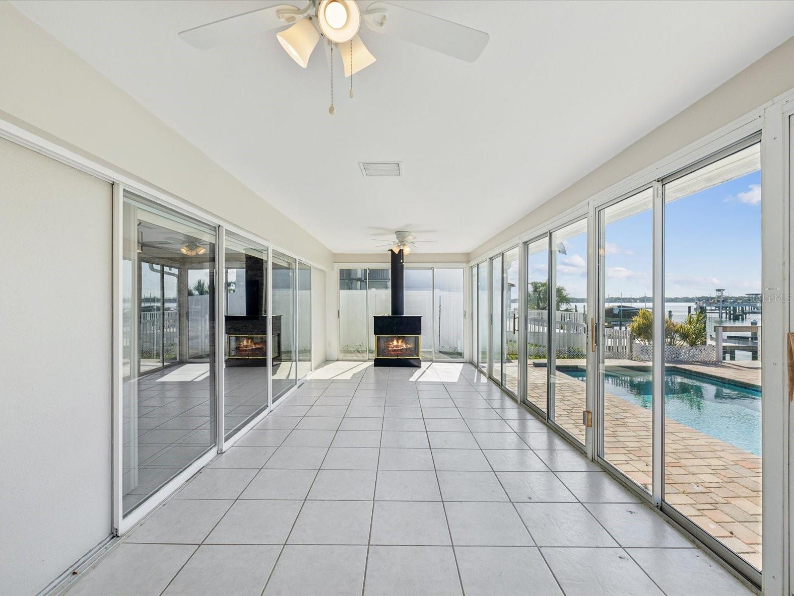 Image 12 of 65 For 441 Palm Island Ne